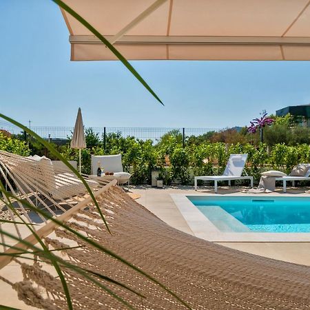 Marula Holiday Home - With Heated Pool Marina Exterior photo
